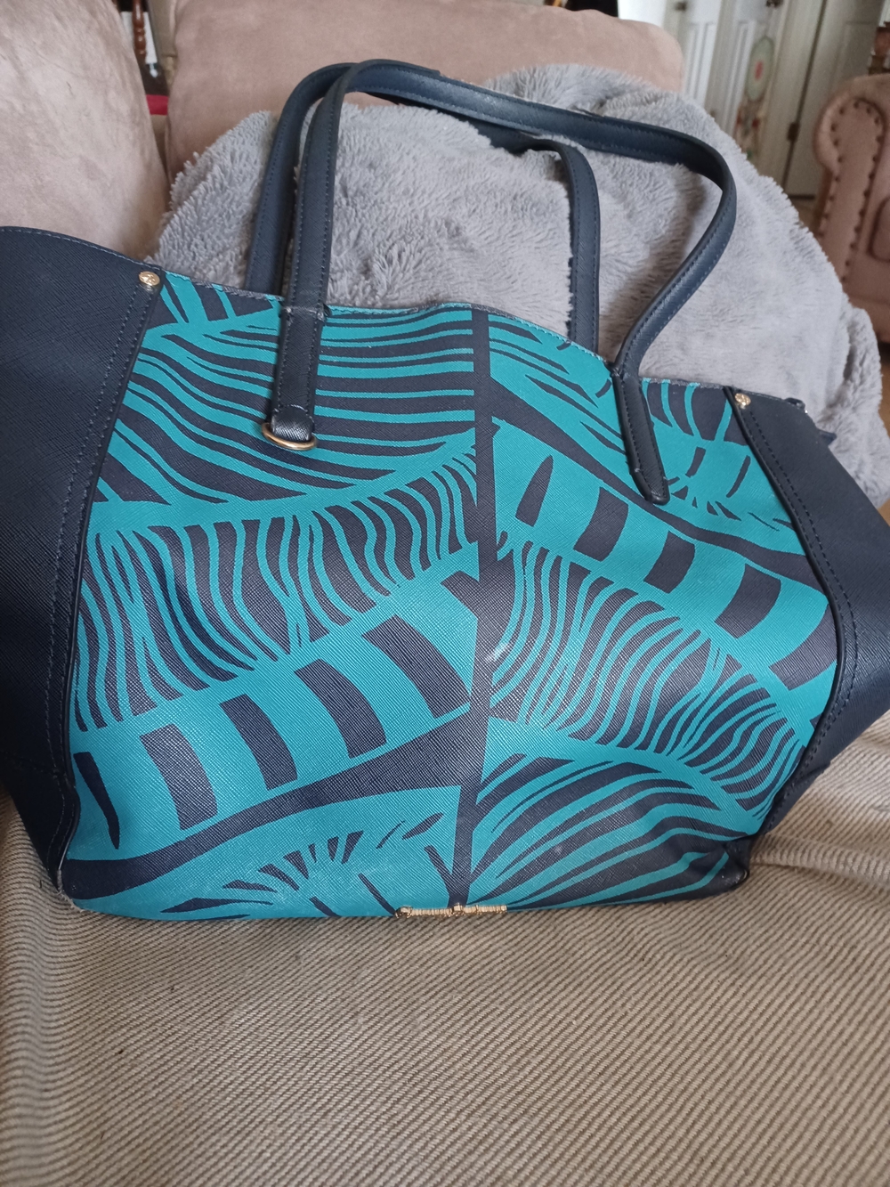 Tommy Bahama Teal and Navy Leaf-Print Tote